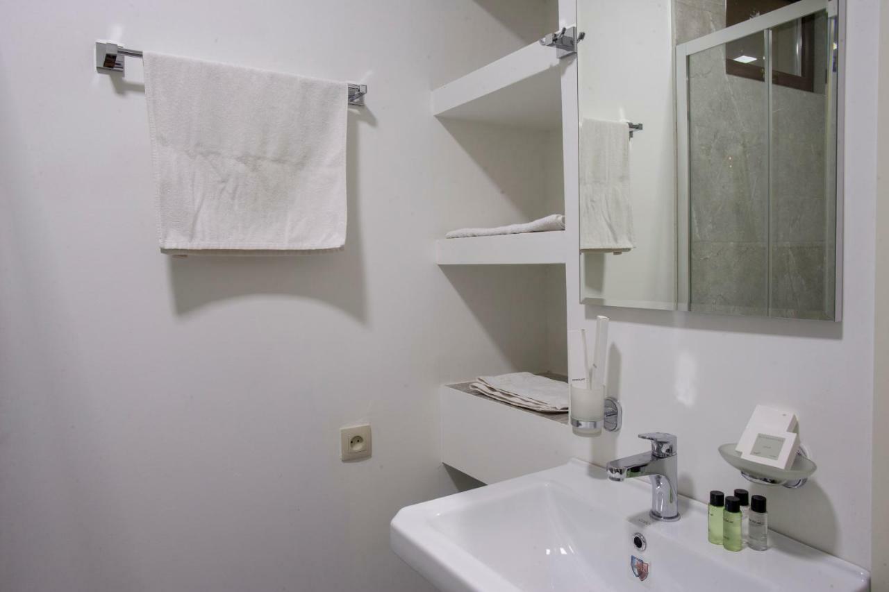 Golden Nugget Apartment Tbiliszi Kültér fotó